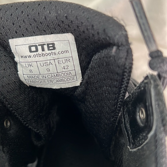 2 Pairs OTB 6” Side Zip Boots - Picture 4 of 8